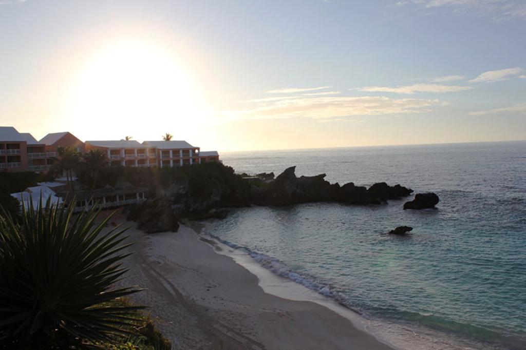 The Reefs Resort And Club Southampton Exteriör bild