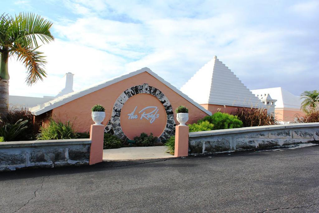 The Reefs Resort And Club Southampton Exteriör bild